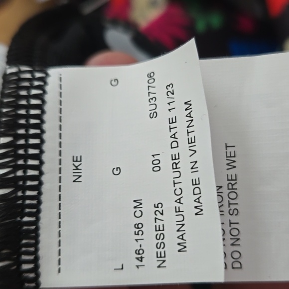 Nike Swim Garden Party Big Kids size LARGE NWT - Picture 12 of 12